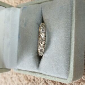 14k gold diamond band